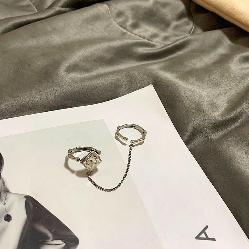 Mxbeauty Opening Adjustable Ring Keren Sederhana Rumbai Rantai Sambung Jari Hip-hop Belah Ketupat Gaya Punk Cincin Jari Perempuan