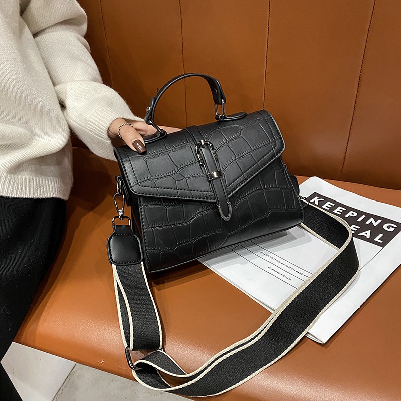 (2PC BISA IKG)GTBI99884895 New Arrival  !!!  Tas Selempang  Tas Wanita Import  Premium Terbaru