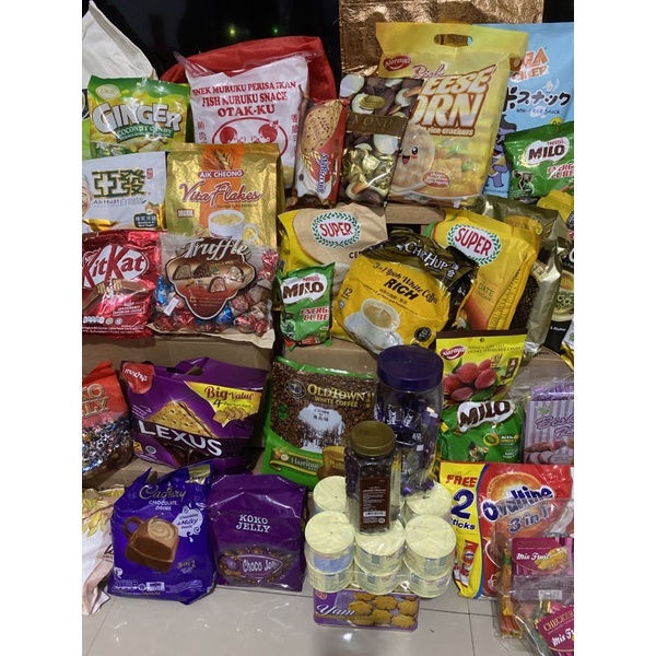 

Serok Jajanan Premium packing box snack enak