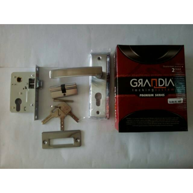 Kunci Pintu Set Kecil Merk Grandia