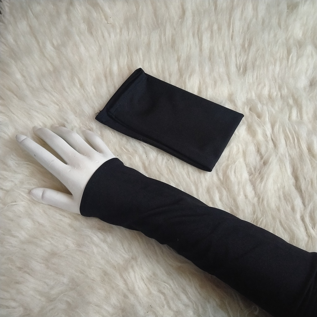 Manset tangan 30 cm sesiku bahan jersey-Hitam