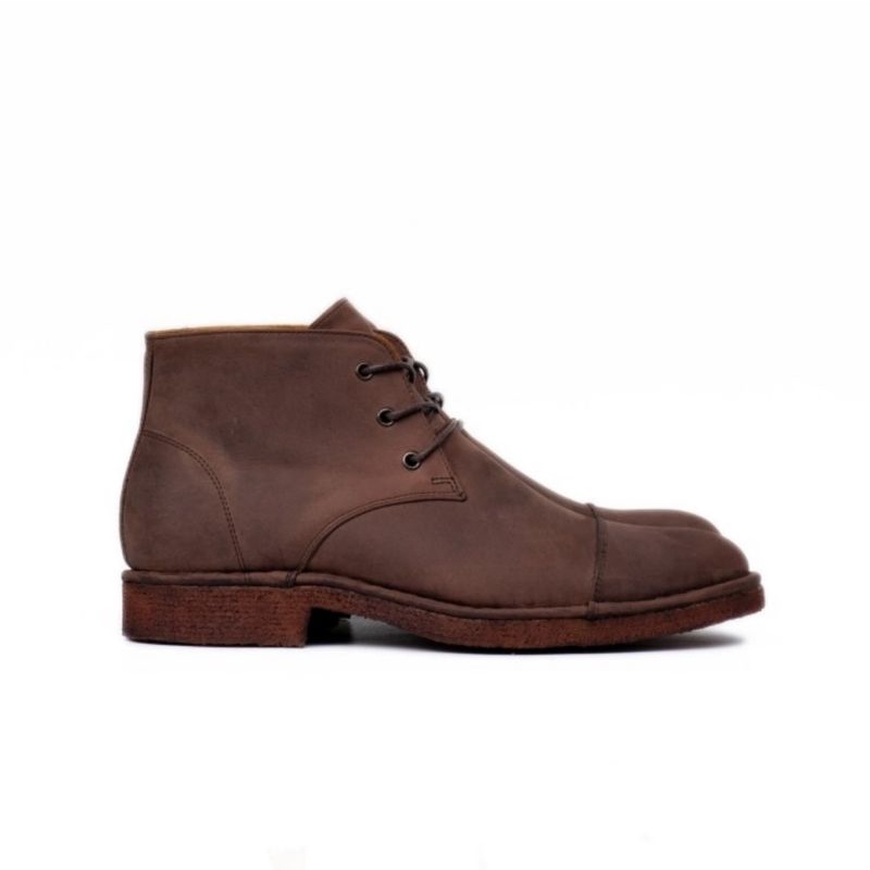 leather chukka sneakers