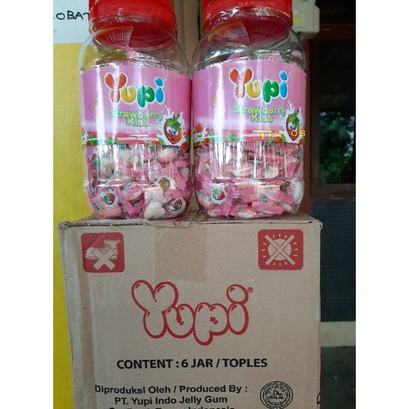 

yupi toples