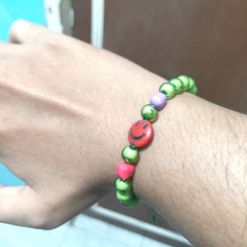 Gelang tangan smiley pria wanita anak / ukuran bisa di set / Aksesoris