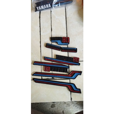 embelm yamaha v80 platina