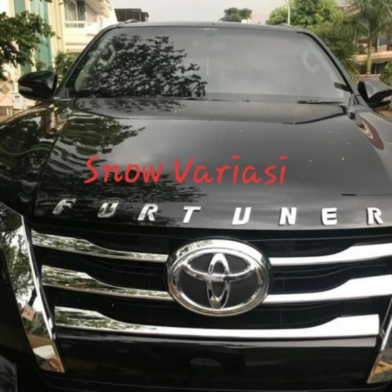 Emblem Kap Mesin Fortuner Chrome / Logo Kap Mesin Toyota Fortuner