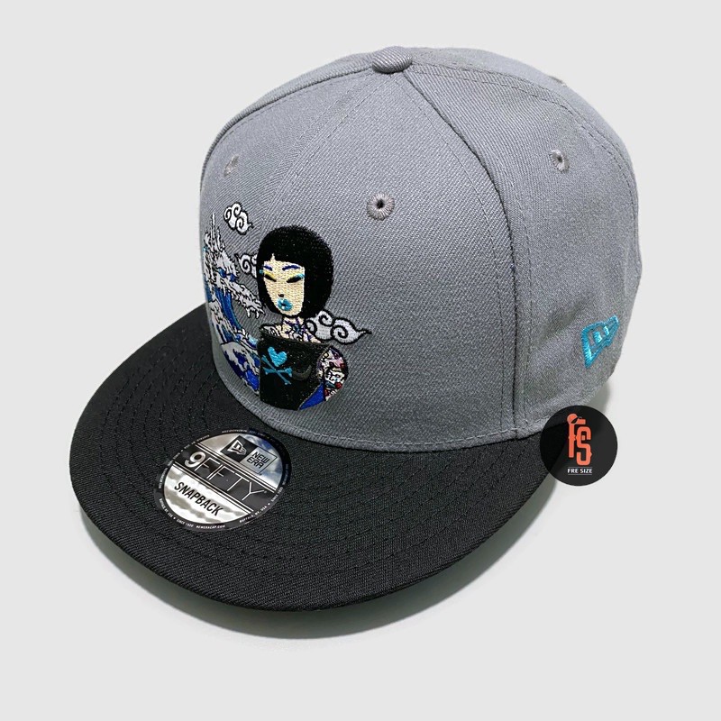 TOPI NEW ERA ORIGINAL 950 TOKIDOKI DEAPSEA KAIJU GREY BLACK