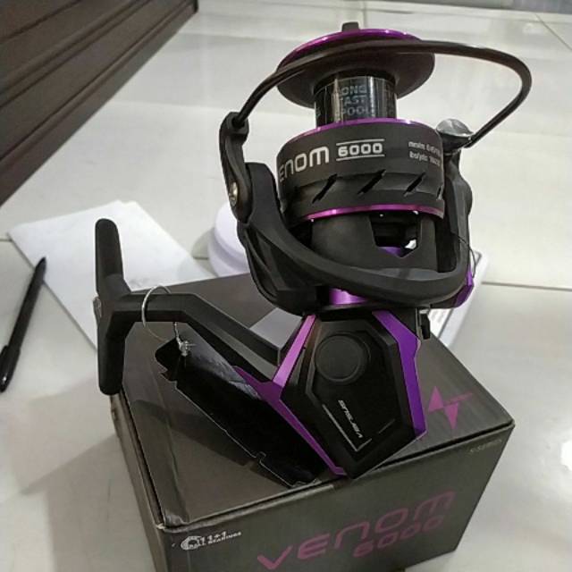 Reel versus venom 6000