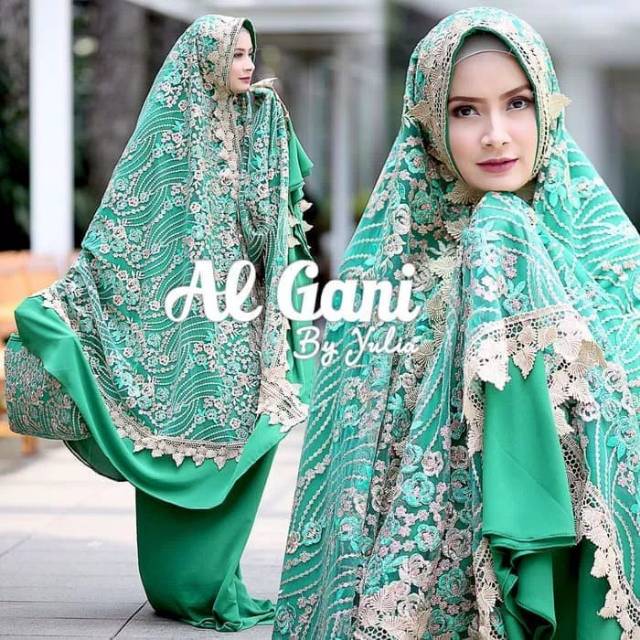 Mukena Ashanty Brukat Mewah by Al Gani, Hijau