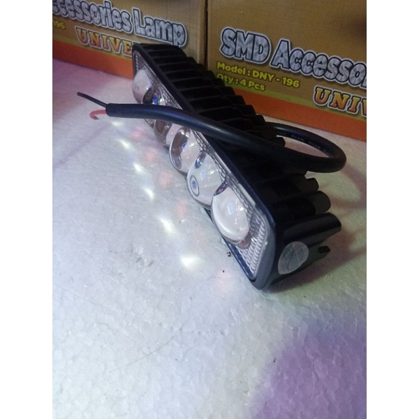 lampu LED 12 volt universal