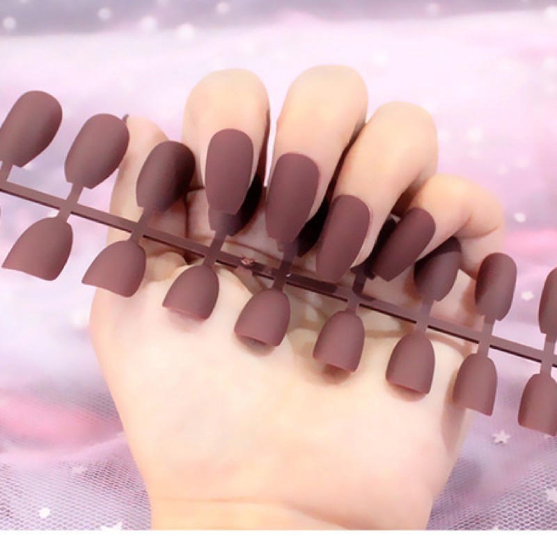 24Pc False Nail Art / KUKU PALSU Matte Nude Coffin Ballerina Drop shaped Press On Fake (NA-02)