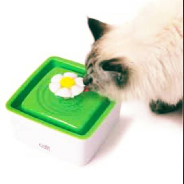 

Mini Flower Fountain 1,5 L Drinking bowl for fresh water
