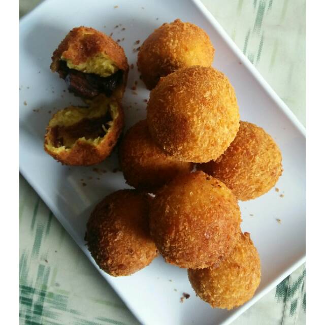 

Bola ubi coklat (langsung konsumsi)