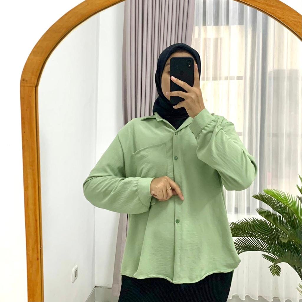 Kemeja Oversize Crinkle Airflow - Niki Top Blouse