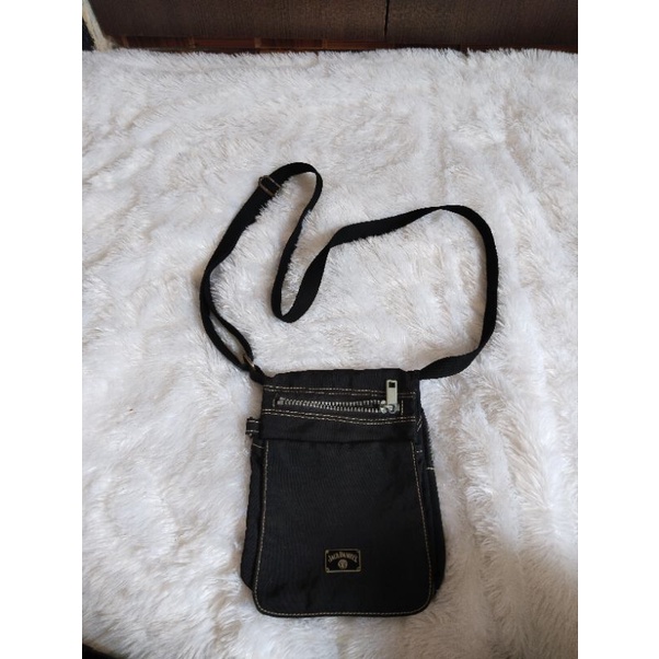 Jack Daniels Tas Selempang Pria Mini Slingbag Branded Preloved Second Seken Thrift