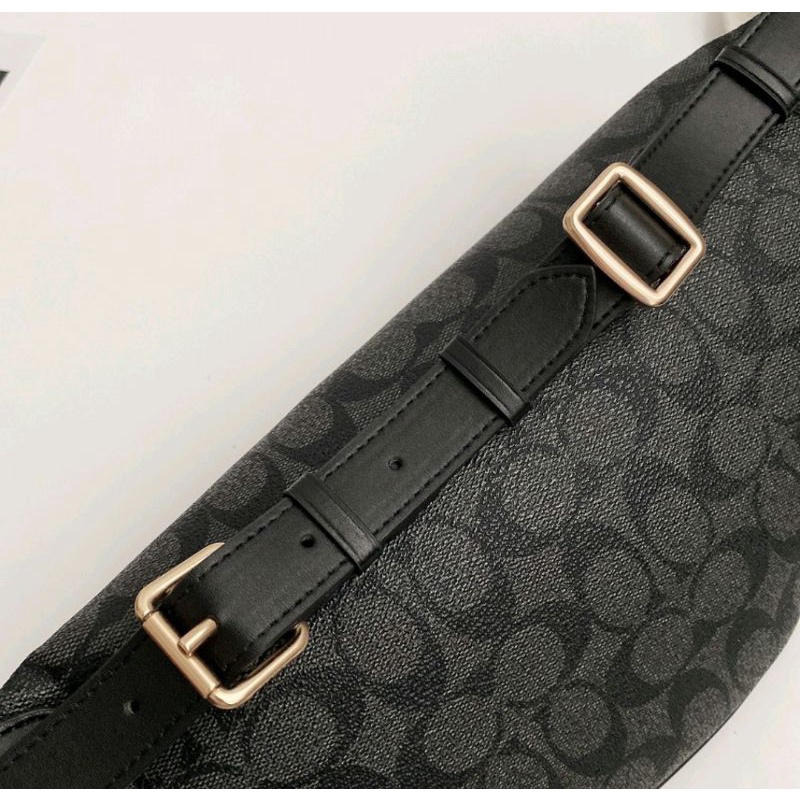 COACH BELT BAG IN SIGNATURE CANVAS (COACH F48740)