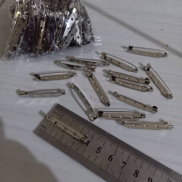 

Peniti Besi Silver 3.8cm Peniti Name Tag Papan Nama Dada Peniti Pin Lencana Wing Aksesoris 1 Gross