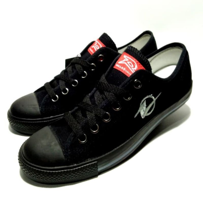 Sepatu Sekolah DALLAS CAMPUS  HITAM POLOS 100% ORIGINAL ( TINGGI DAN PENDEK )