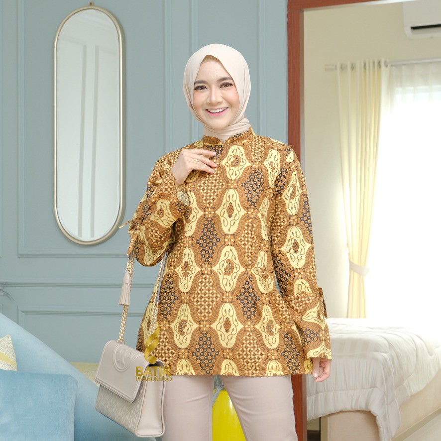 PRABUSENO // Batik Prabuseno - Kartika Blouse Batik Wanita Lengan Panjang