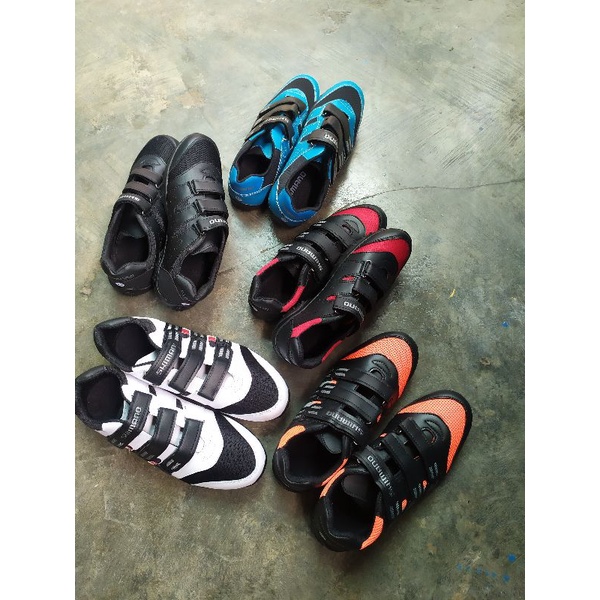 Sepatu sepeda MTB shimano