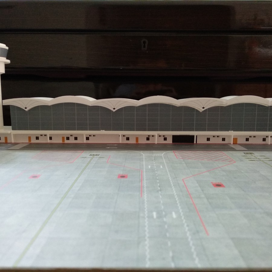 Terminal Bandara + Garbarata skala 1:400