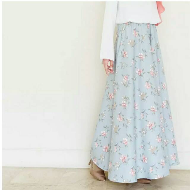 DIOR SWING SKIRT FADE BY VANILLA
