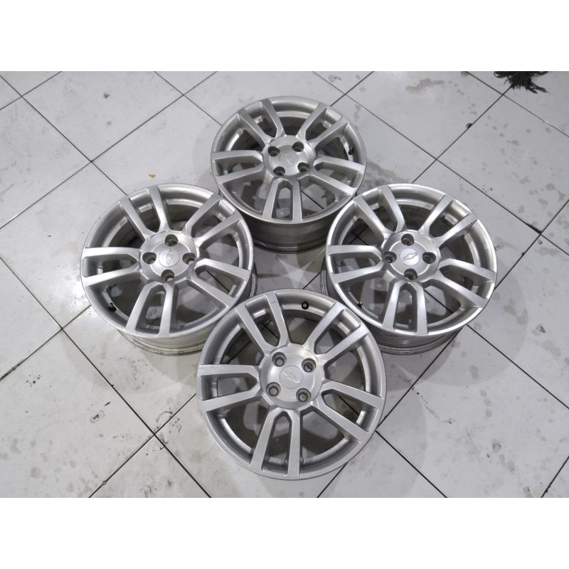 VELG SECOND STANDAR MOBIL CHEVROLET AVEO R16 PCD 4X100 VELG ONLY 4PCS