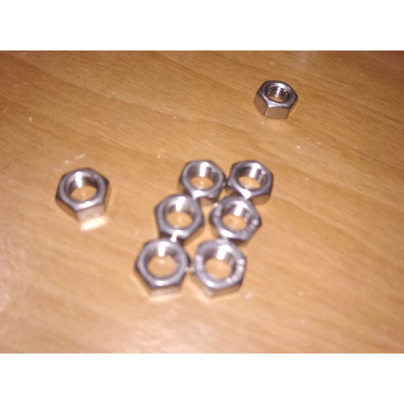 Mur drat KIRI M5 stainless 304 THE A2-70