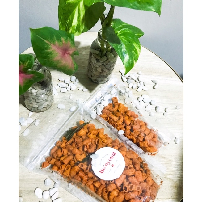 

makaroni bantat | basreng stick | basreng bulat | krupuk seblak | makaroni spiral