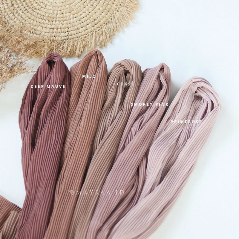 ELEA PLEATED SHAWL / Pashmina plisket ceruty