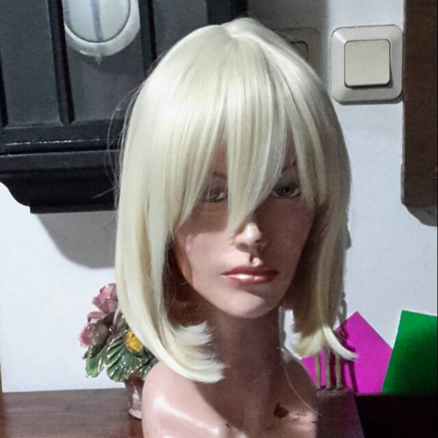 Wig base bob pale blonde