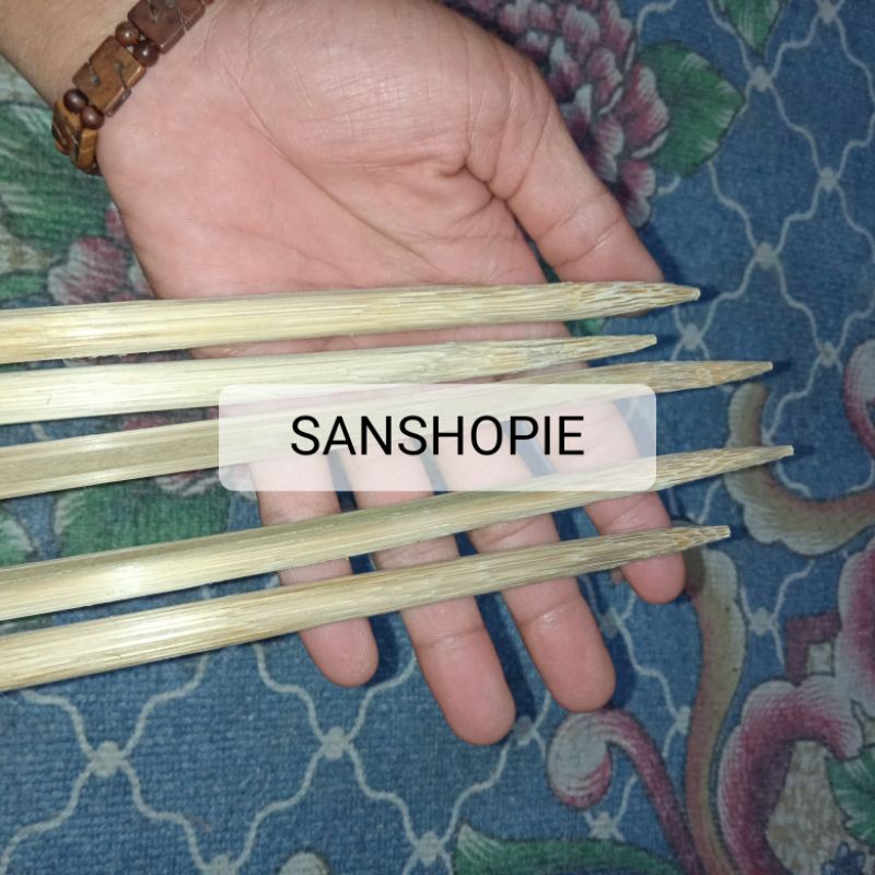 

Rautan bambu berkualitas untuk tusuk ayam bakar ikan