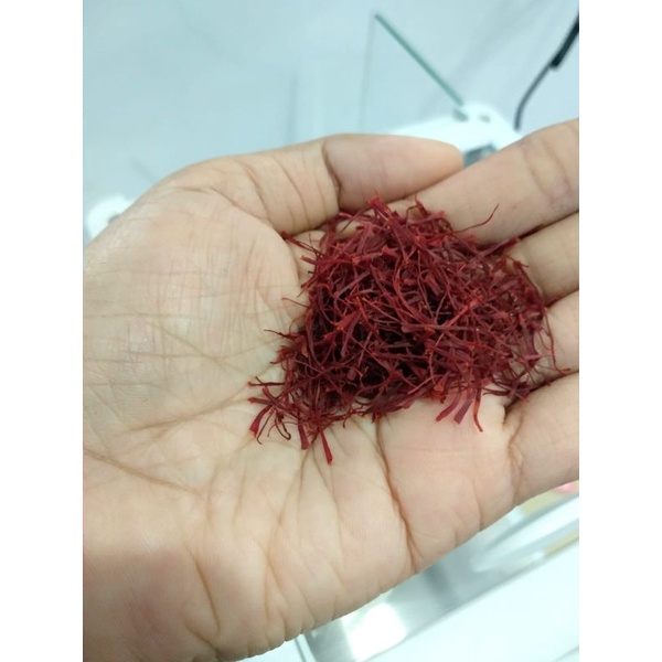 

Bunga Shaffron shafron saffron safron isi 50 helai super negin dari Afganistan