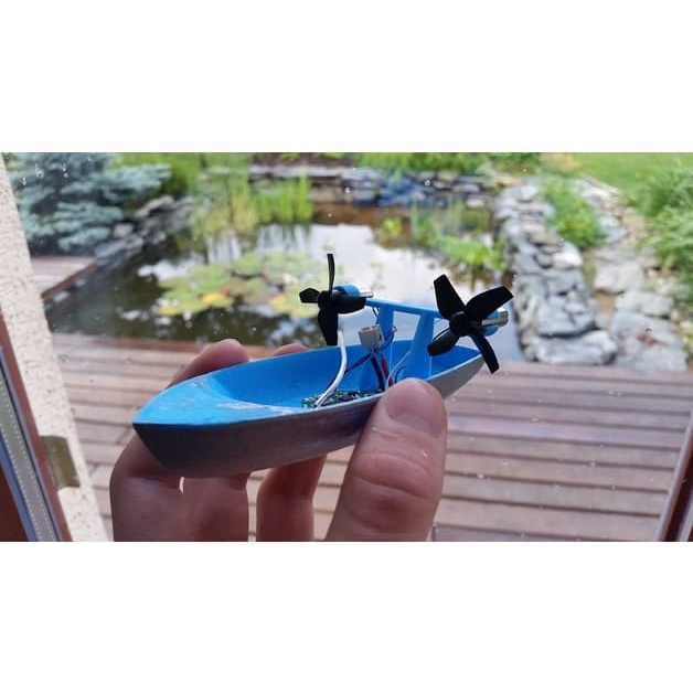 eachine e011 TINY BOAT