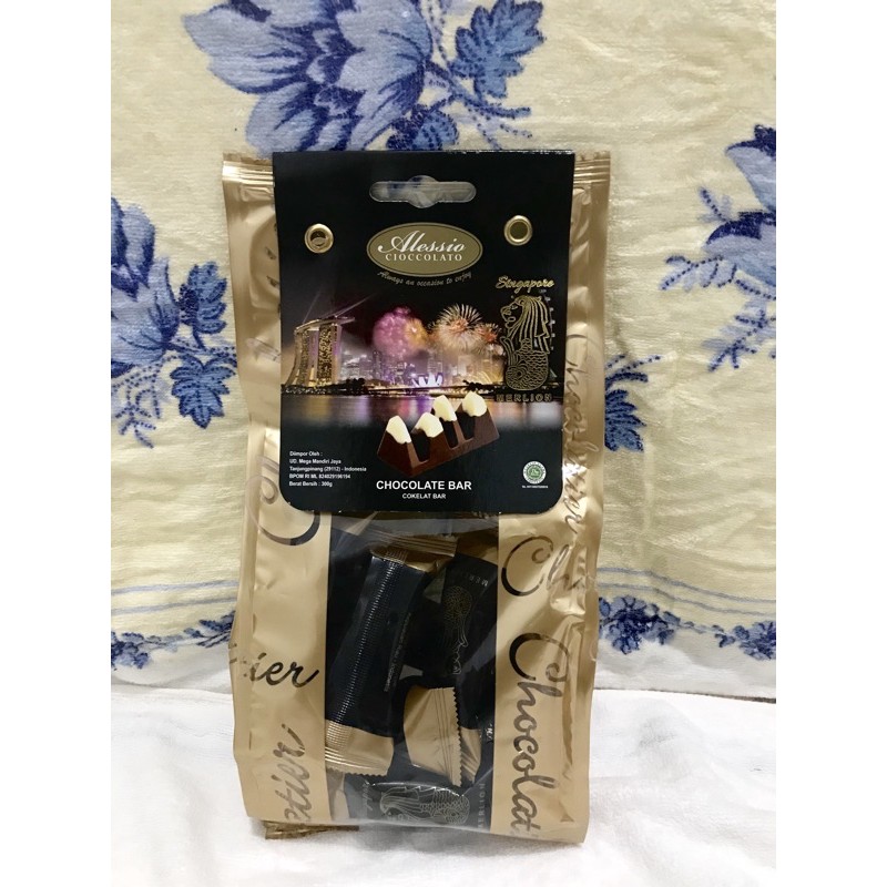 

Allesio Chocolate Bar 100 Gr