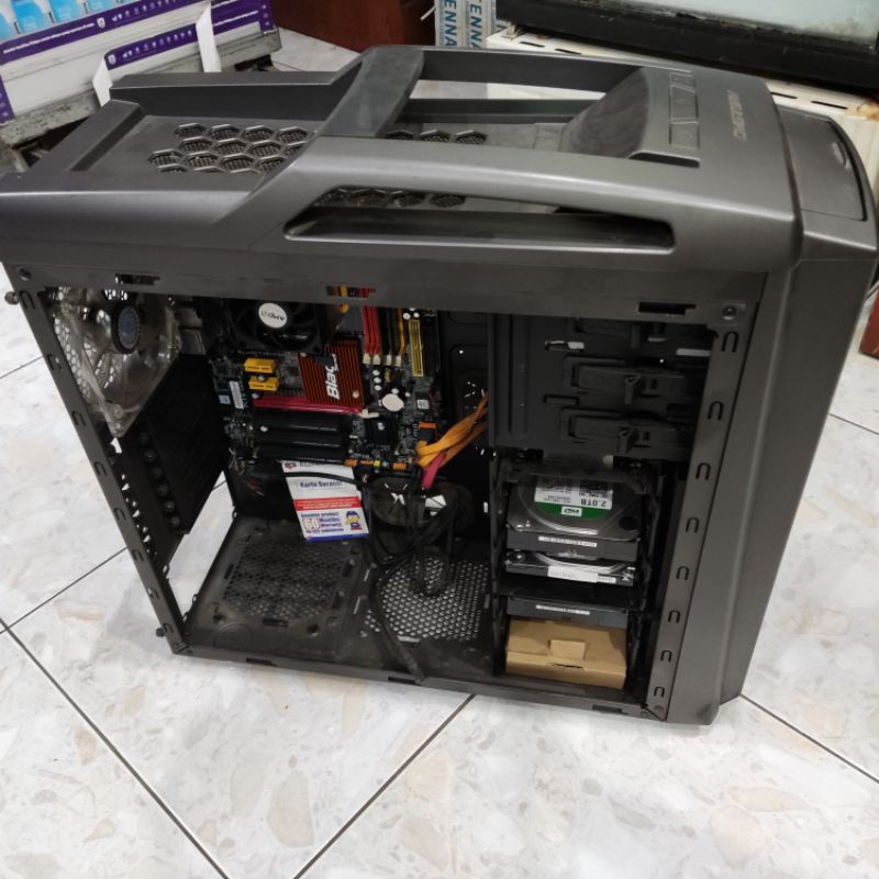 Casing komputer / pc  storm scout 2 cooler master