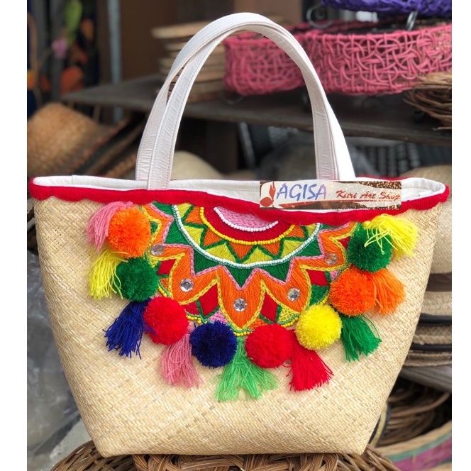 Tas Rotan kalimantan/Tas Rotan hias/Tas bangkok /Tas baron rotan/Rotan bali/rotan jogja /tas wanita