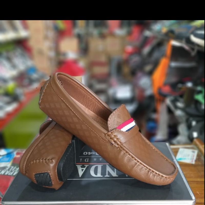Pansus GUCCI IMPORT Slip on Premium