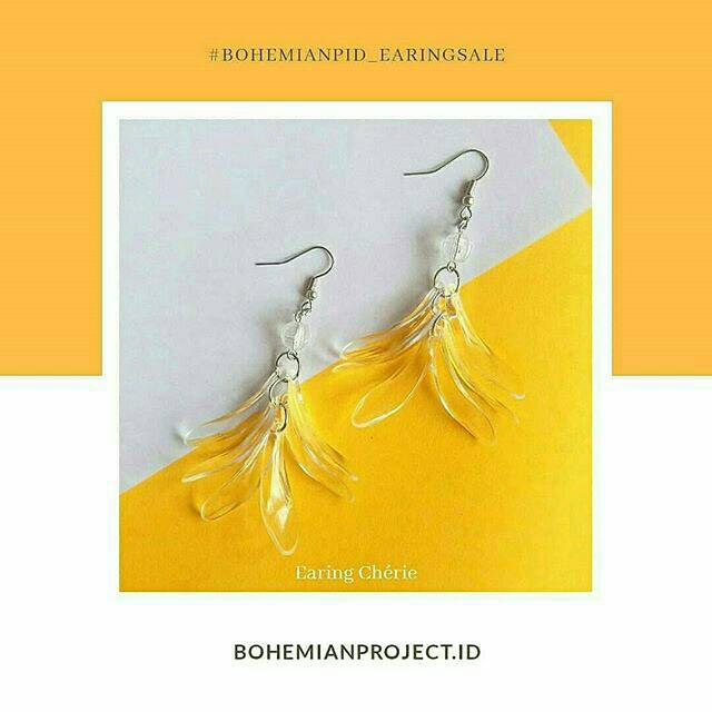 Anting mika transparant