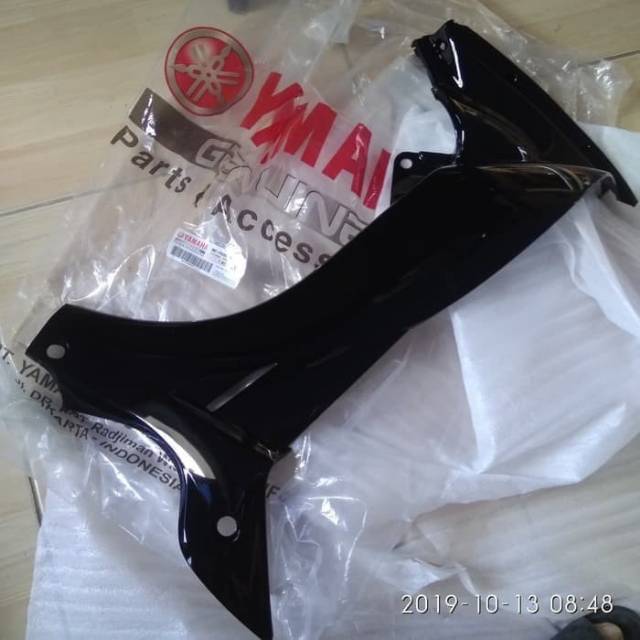 Sayap dalam kanan Jupiter Z hitam original