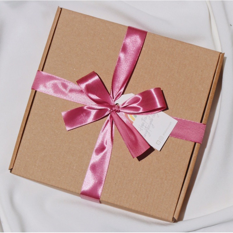 

Lalucu BOX HAMPERS / KOTAK HAMPERS