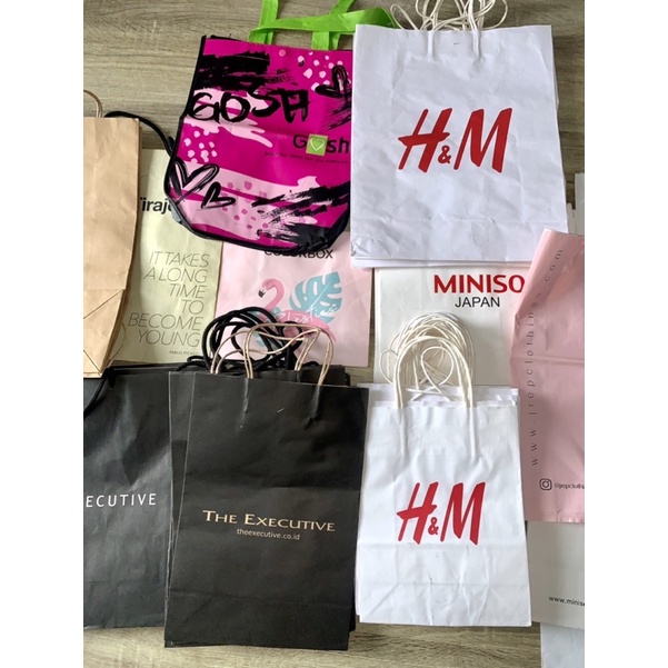 

paper bag h&m, the executive, miniso, j.rep, tirajeans ORI 100%