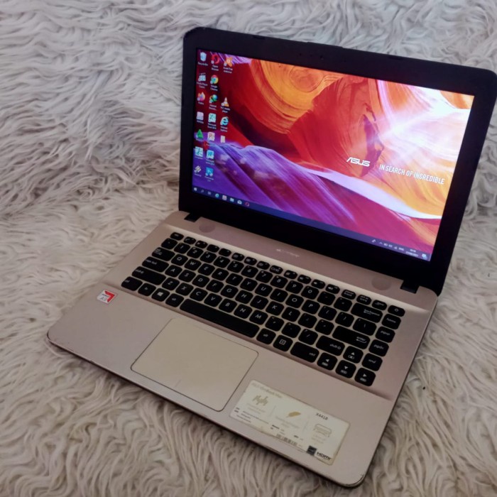 [Laptop / Notebook] Laptop Murah Asus X441B Amd A9 Gaming Laptop Bekas / Second
