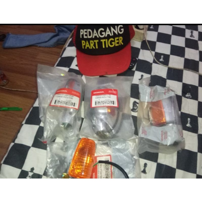 Lampu Sein Honda Tiger 2000