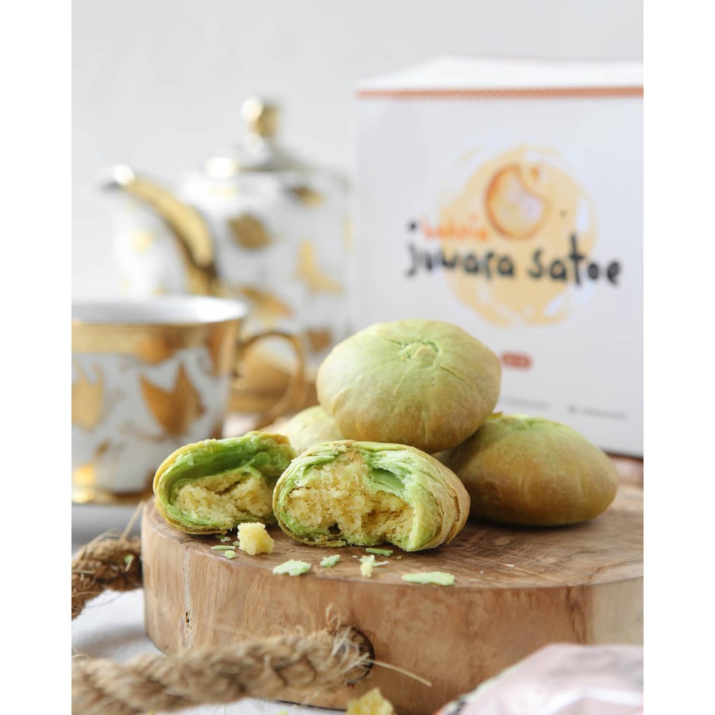 

Bakpia Kacang HIjau Pandan Isi 5