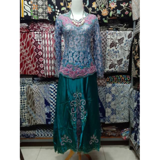 stelan kebaya brokat payet