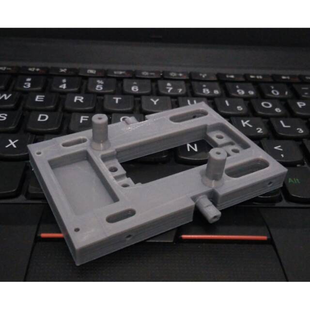 Bracket servo besar untuk MN