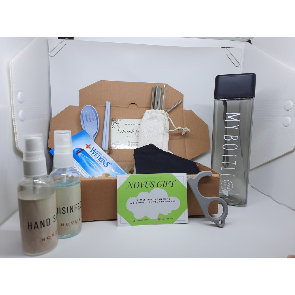 

Hampers New Normal KIt Gift Box Birthday Graduation Anniversary Wedding Gift Paket D