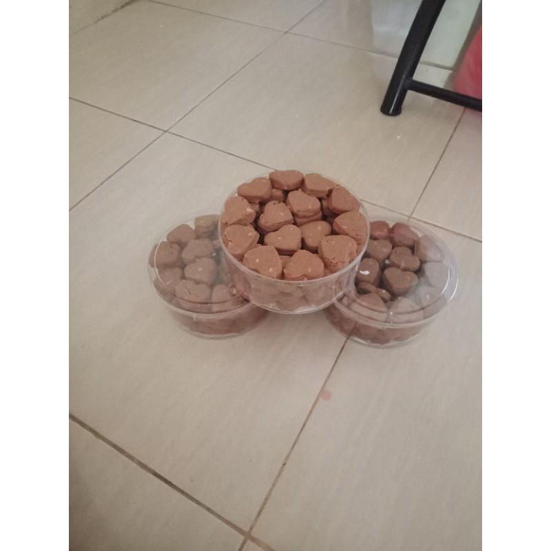 

kue kering coklat kacang