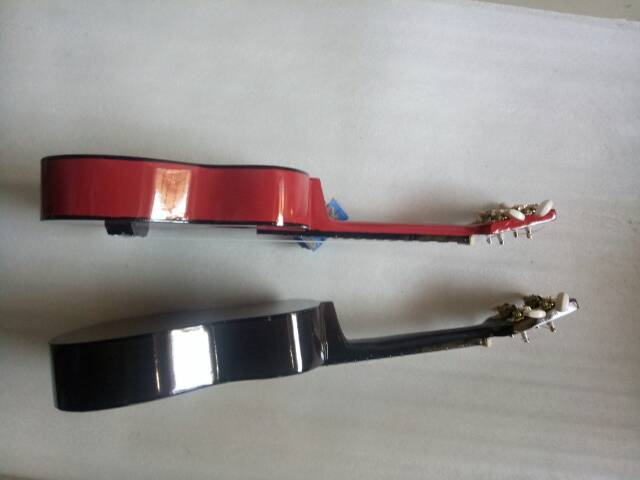 GITAR UKULELE KENCRUNG MURAH UNTUK KADO